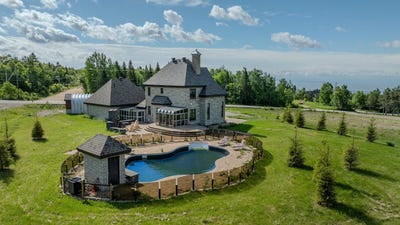 /international/ca/102z-ch-de-la-martine-petite-riviere-saint-francois-quebec-310108401274/