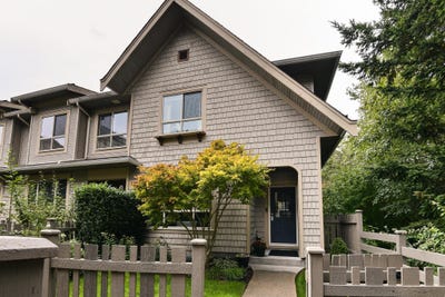 /international/ca/2738-158-street-57-surrey-british-columbia-310120110501/