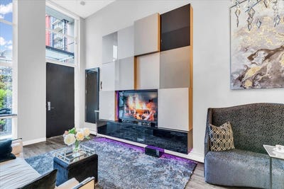 /international/ca/1762-ontario-street-vancouver-british-columbia-310109308207/