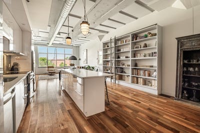 /international/ca/5265-av-de-gaspe-209-montreal-le-plateau-mont-royal-quebec-310101016282/?lang=zh-cn