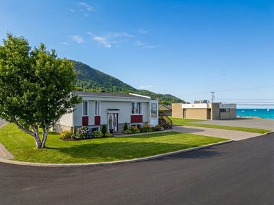 /international/ca/6-1re-rue-o-saint-maxime-du-mont-louis-quebec-310107235741/