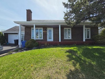 /international/ca/365-rue-collin-matane-quebec-310107062576/
