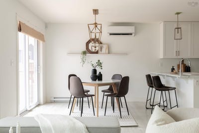 /international/ca/33-brick-lane-halifax-nova-scotia-310107469472/