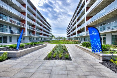 /international/ca/170-rue-principale-saint-zotique-quebec-310105789241/