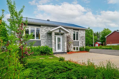 /international/ca/603-av-du-sanatorium-mont-joli-quebec-310108777708/