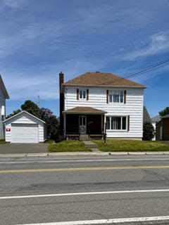 /international/ca/208-av-st-redempteur-matane-quebec-310108991083/