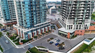 /international/ca/15-wellington-street-s-1909-waterloo-on-kitchener-nova-scotia-310120476288/