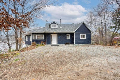 /international/ca/3-rue-desjardins-lac-sainte-marie-quebec-310107214162/