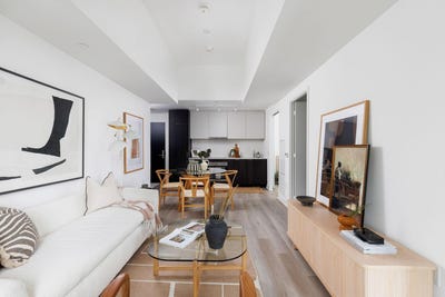 /international/ca/158-front-st-e-toronto-ontario-310101226902/?lang=fr