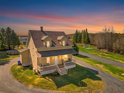 /international/ca/2884-30e-rue-saint-prosper-quebec-310108037400/