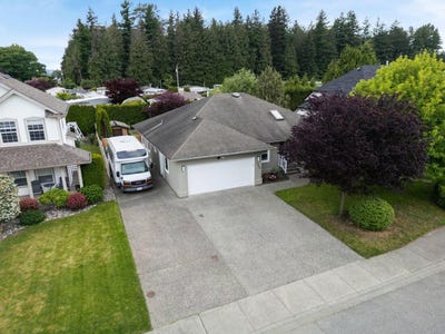 /international/ca/44389-elsie-place-chilliwack-british-columbia-310100954442/