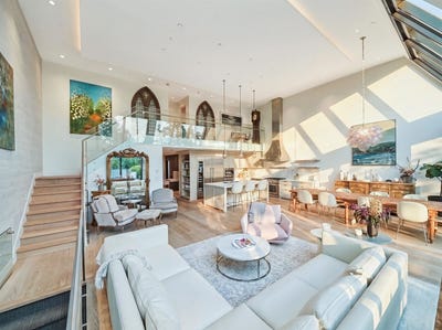 /international/ca/3870-commercial-street-vancouver-british-columbia-310108182119/