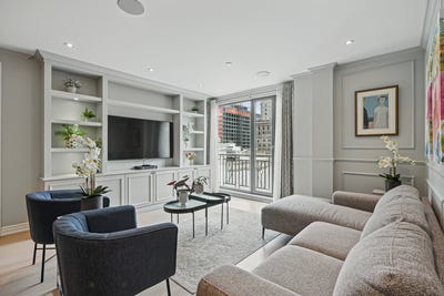 /international/ca/1001-place-mount-royal-904-montreal-ville-marie-quebec-310100536690/?lang=zh-cn