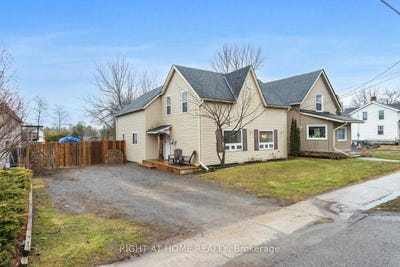 /international/ca/60-king-street-e-cramahe-ontario-310107214829/