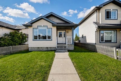 /international/ca/9021-95-avenue-grande-prairie-alberta-310109045793/