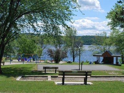 /international/ca/1re-rue-lac-saint-paul-qc-j0w1k0-ca-lac-saint-paul-quebec-310101279586/?lang=zh-cn