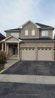 /international/ca/upper-42-westminster-circle-n-barrie-ontario-310107245452/