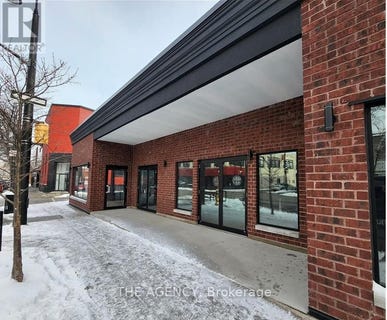 /international/ca/130-christina-street-sarnia-ontario-310106484169/