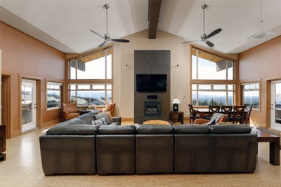 /international/ca/5030-snowbird-way-405-big-white-british-columbia-310109046007/