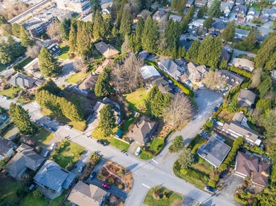 /international/ca/529-perth-avenue-coquitlam-british-columbia-310108307705/