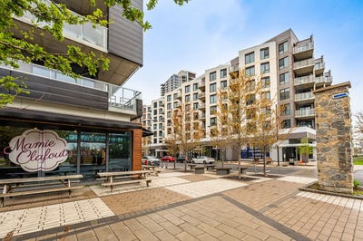 /international/ca/201-rue-jacques-le-ber-montreal-quebec-310102567511/