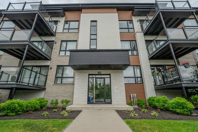 /international/ca/4280-rue-bernard-hubert-saint-hubert-qc-j3y0s8-ca-saint-hubert-quebec-310100489828/