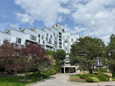 /international/ca/150-rue-berlioz-montreal-quebec-310108286598/
