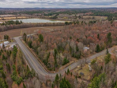 /international/ca/144-rue-parent-sainte-seraphine-quebec-310108048861/