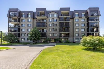/international/ca/7715-rue-du-daim-charlesbourg-qc-g1g0b1-ca-charlesbourg-quebec-310100885949/