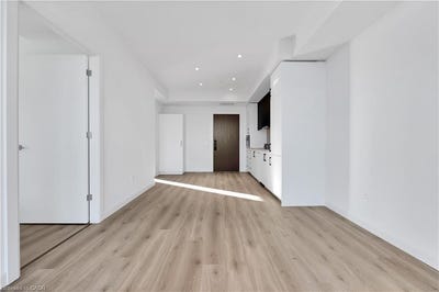 /international/ca/741-king-street-w-501-waterloo-on-kitchener-nova-scotia-310120476307/