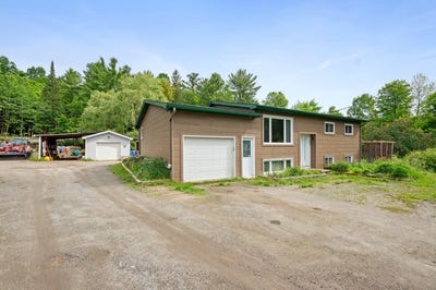 /international/ca/1522-route-du-carrefour-val-des-monts-quebec-310108895364/