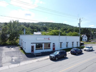 /international/ca/1110-1112-ch-du-golf-la-malbaie-quebec-310101900800/