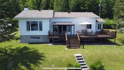 /international/ca/1036-ch-tour-du-lac-des-iles-mont-laurier-qc-j9l3g7-ca-mont-laurier-quebec-310100109128/
