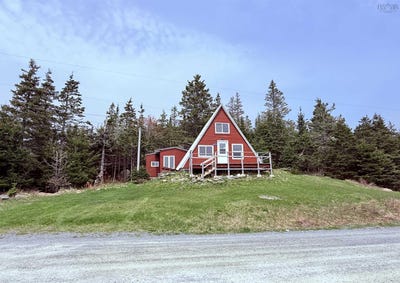 /international/ca/671-south-shore-road-mitchell-bay-nova-scotia-310105055741/