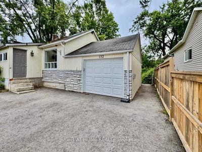 /international/ca/basemen-132-puget-street-barrie-ontario-310100827947/