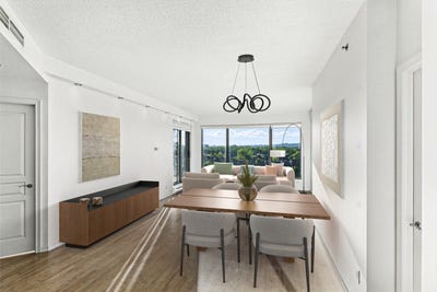 /international/ca/300-av-des-sommets-705-montreal-verdun-ile-des-soeurs-quebec-310100787103/