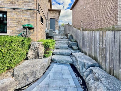 /international/ca/lower-20-prince-of-wales-drive-barrie-ontario-310101133138/