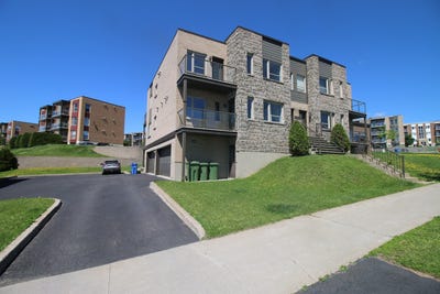 /international/ca/361-rue-des-pionnieres-de-beauport-beauport-quebec-310108893482/