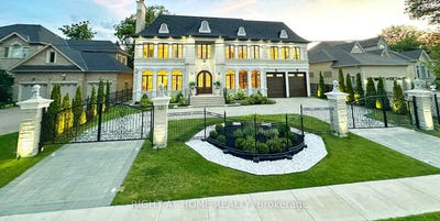 /international/ca/10-yongeview-avenue-richmond-hill-ontario-310101326676/?lang=en