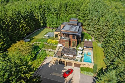 /international/ca/2501-concession-3-rd-uxbridge-ontario-310101204999/