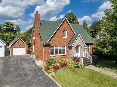 /international/ca/405-rue-bedard-lachute-quebec-310120594632/