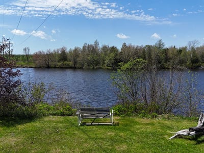 /international/ca/2121-ch-fontaine-weedon-quebec-310108428878/