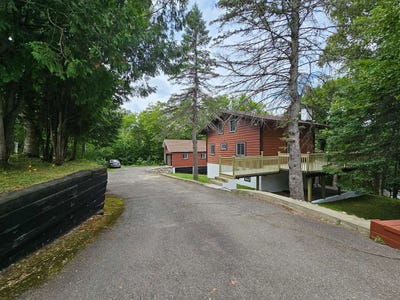 /international/ca/116z-116az-rue-du-mont-rainer-sainte-agathe-des-monts-qc-j8c2z9-ca-sainte-agathe-des-monts-quebec-310101441874/?lang=id