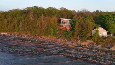 /international/ca/1-ch-duval-saint-jean-port-joli-quebec-310104630950/