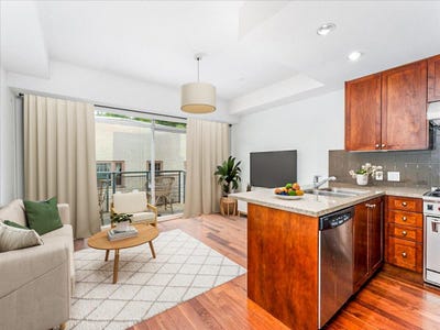 /international/ca/1477-w-15th-avenue-310-vancouver-british-columbia-310101228776/