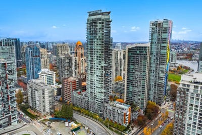/international/ca/1372-seymour-street-vancouver-british-columbia-310098146965/?lang=zh-cn