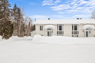 /international/ca/3295-rue-du-lac-miroir-shipshaw-quebec-310105370628/