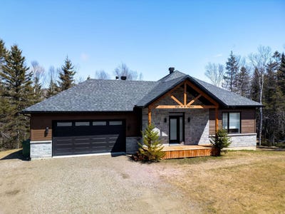 /international/ca/13-ch-de-la-seigneurie-les-eboulements-quebec-310105249947/