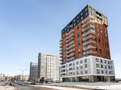 /international/ca/3940-boul-st-elzear-o-chomedey-quebec-310105828199/