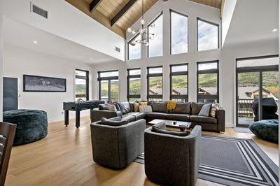 /international/ca/1030-allee-de-verbier-203-mont-tremblant-quebec-310110180900/